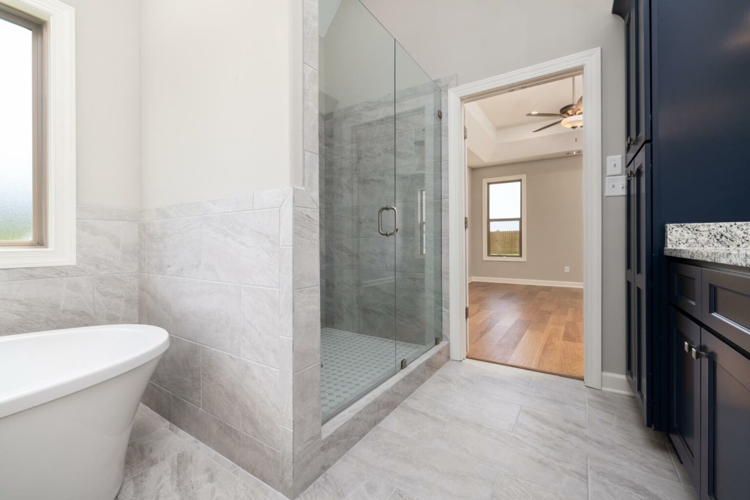 352551851887255_4083-herons-pond-ln-24[1]