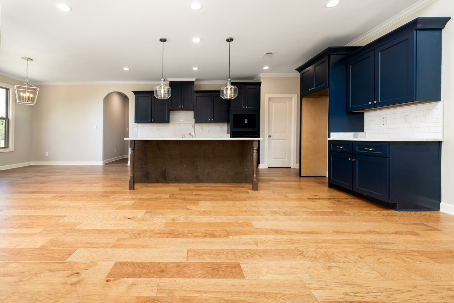 790569040458649_4083-herons-pond-ln-13[1]