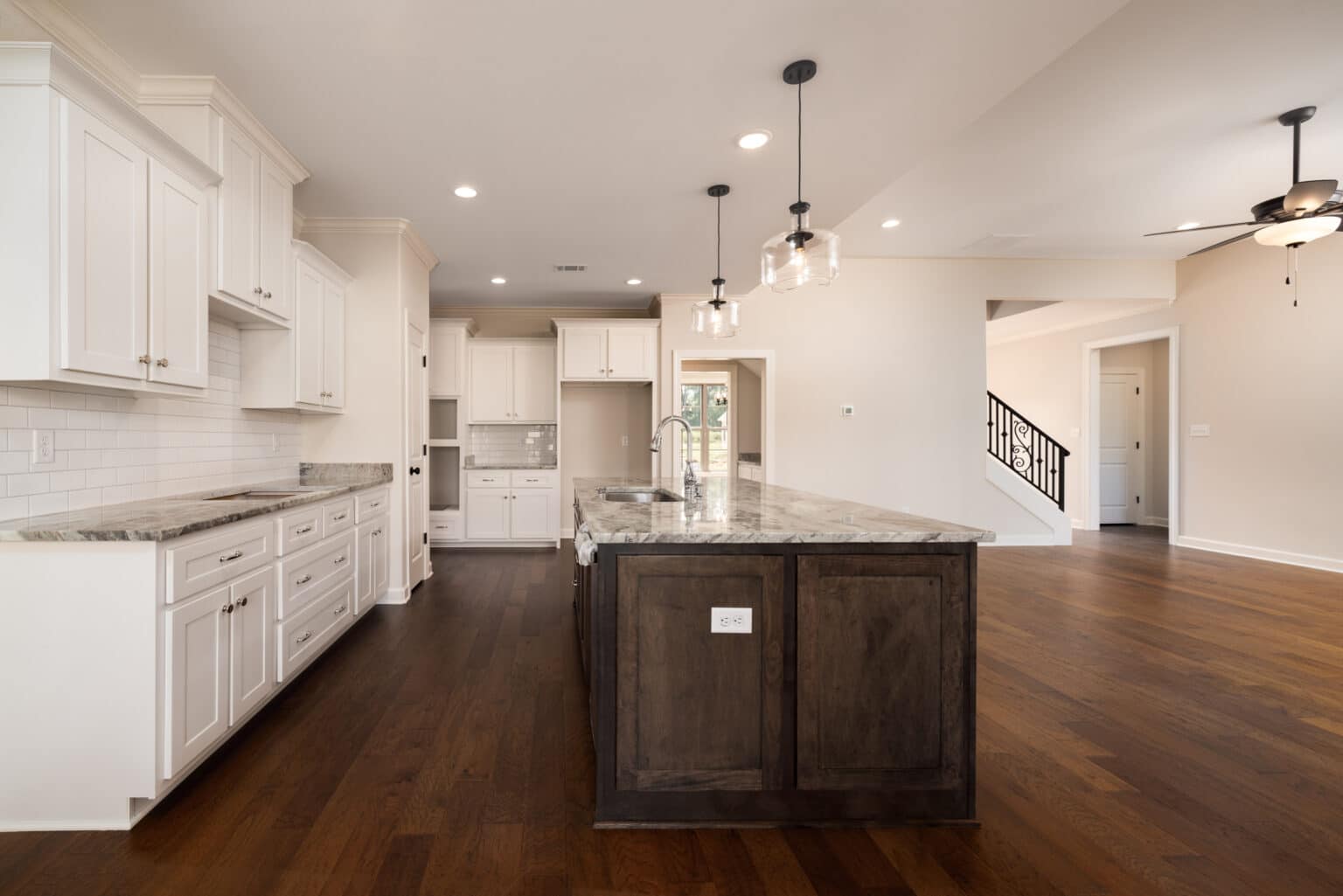 10338-Wading-Heron-Ln-16