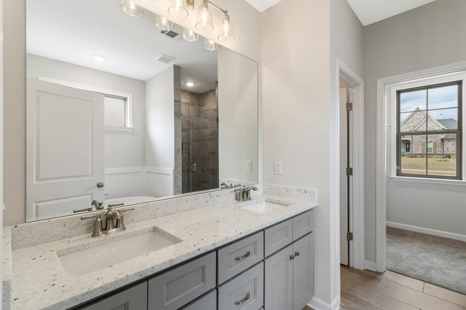 185 Valleyview Dr- Primary Bath (1)