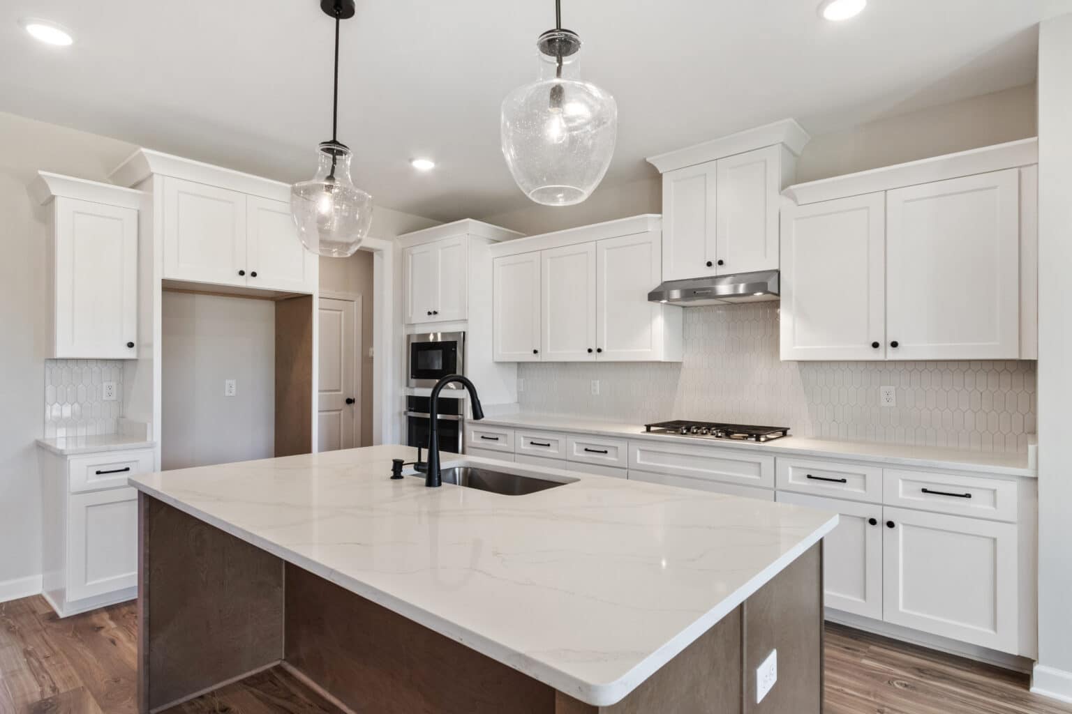 5296 Thunder Bolt Cove- Kitchen